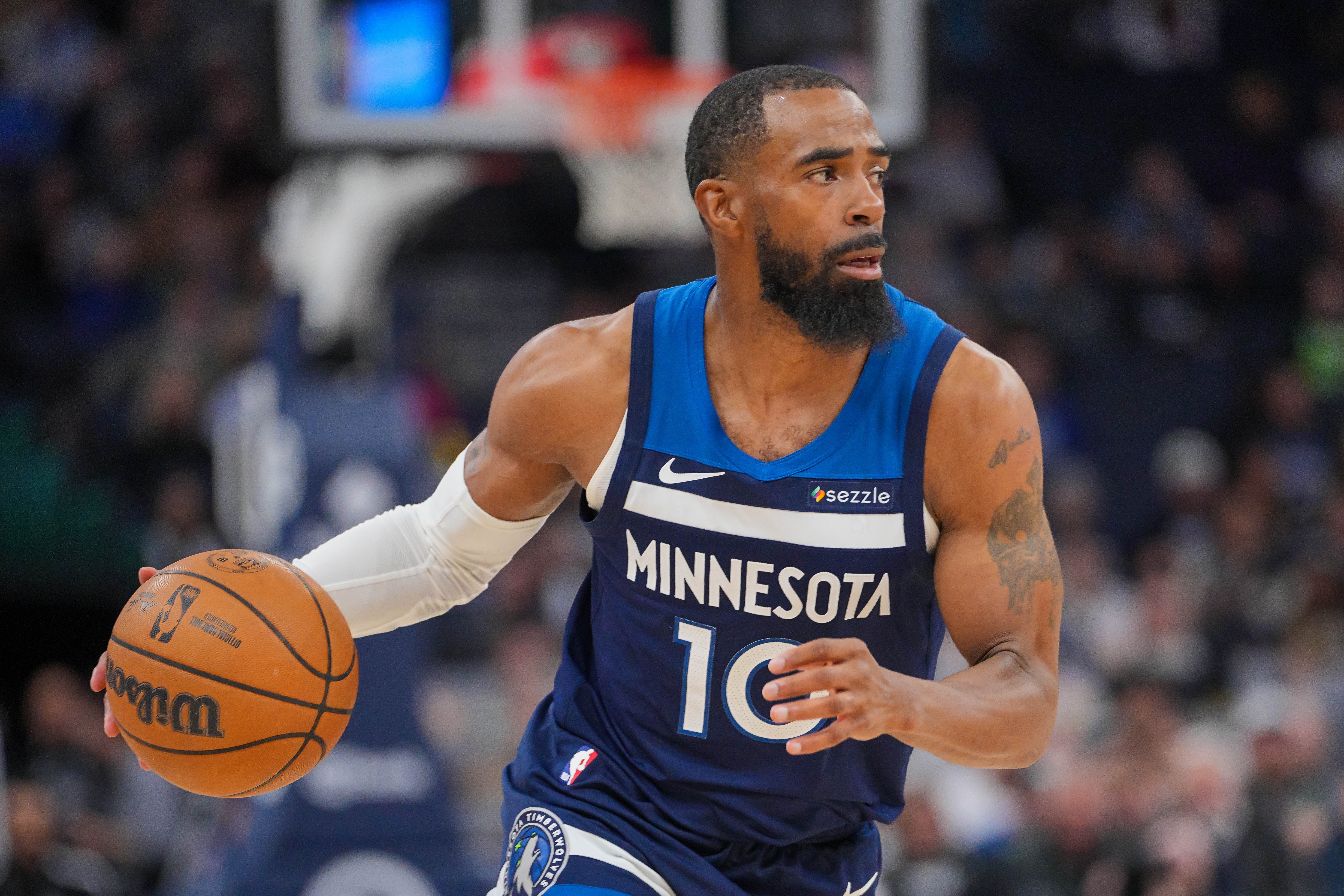 kaiyun体育-森林狼为追字母哥清理空间 公牛换来艾维&amp;康利后怀特也将离队？