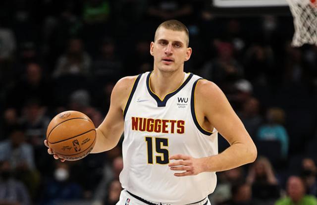 开云app下载-约基奇稳如狗巴顿防守制胜 可掘金还是高兴不起来