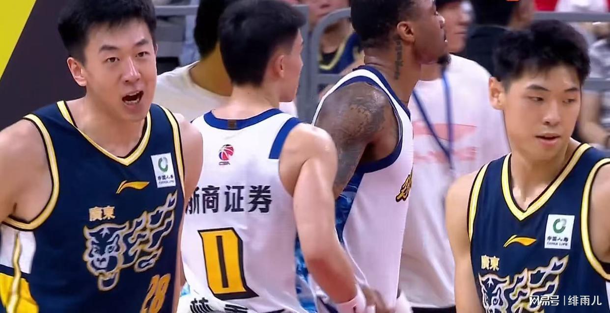 开云app下载-大鱼来了!广东队有望签下“黑硬”内线大杀器,本赛季场均17+11